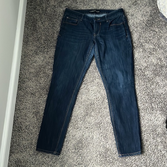 EXPRESS | Low Rise Legging Jean - Picture 3 of 11